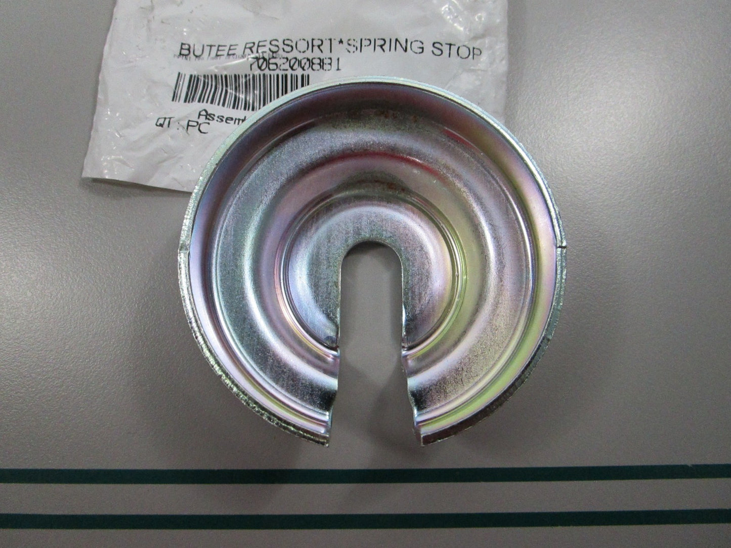NEW OEM 706200881 Can-Am Spring Stopper 0810