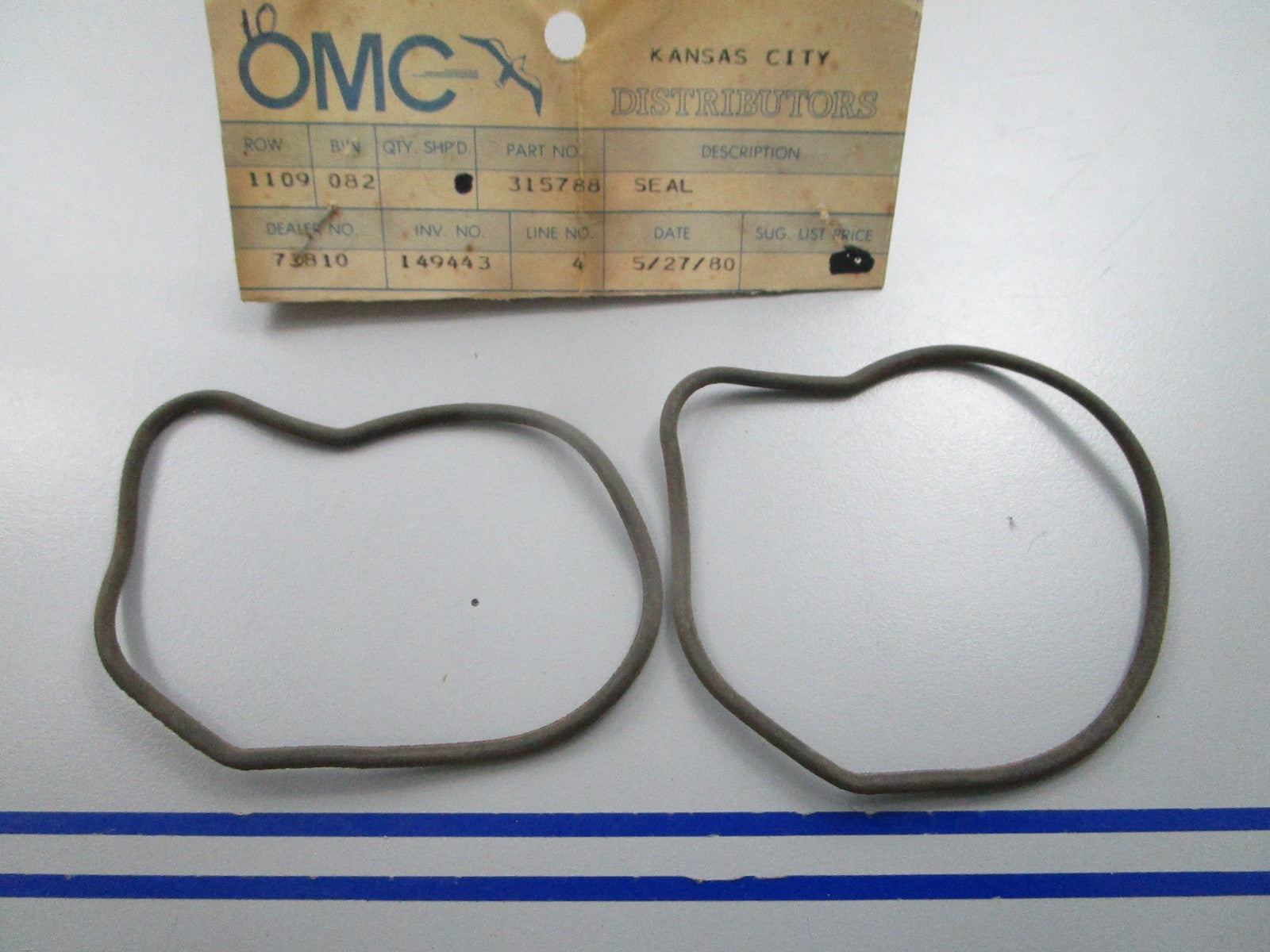 NEW OEM (LOT OF 2) 315788 0315788 OMC Johnson Evinrude Seal 0810