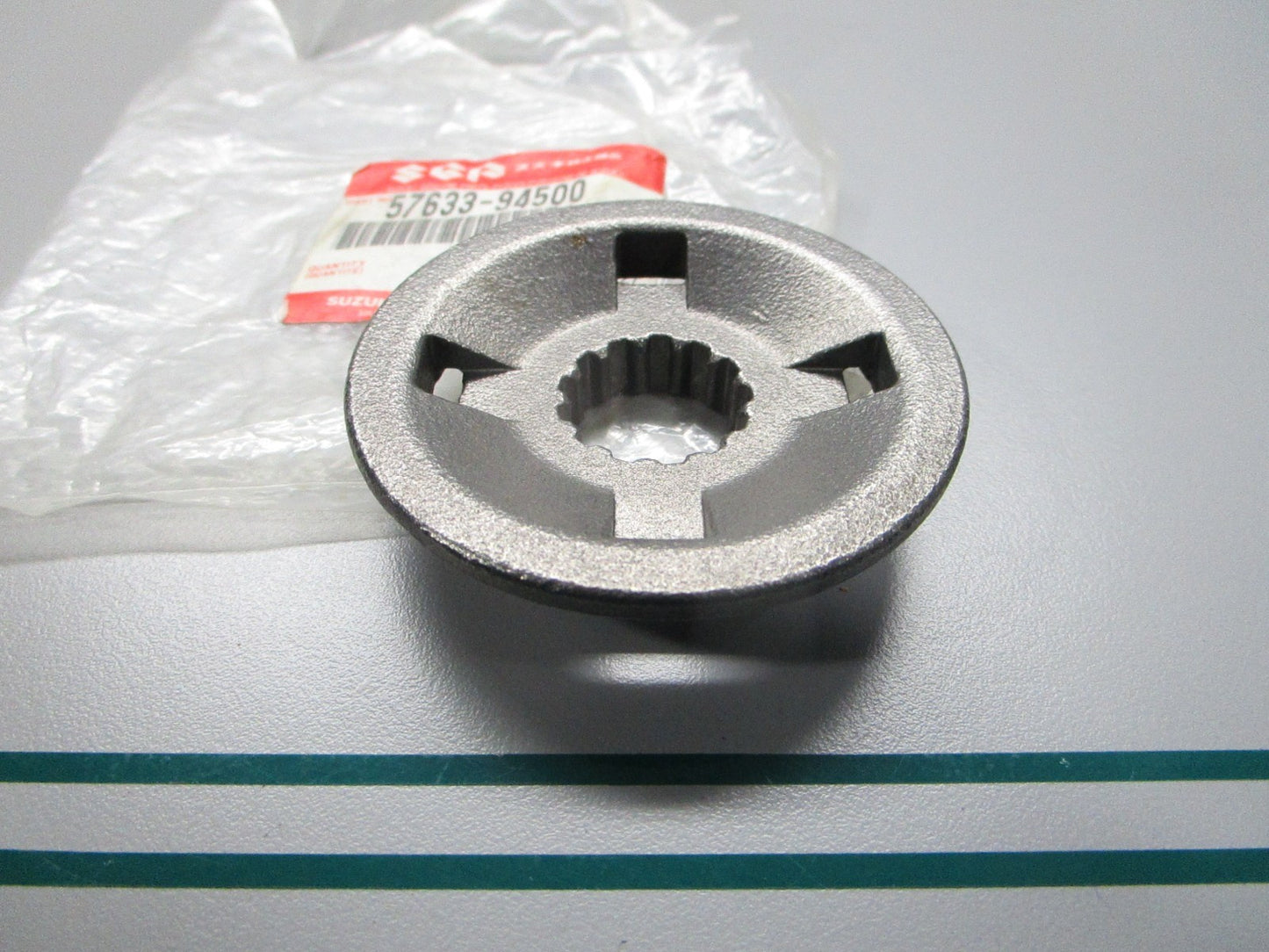 NEW OEM 57633-94500 Suzuki Propeller Nut Spacer 0810