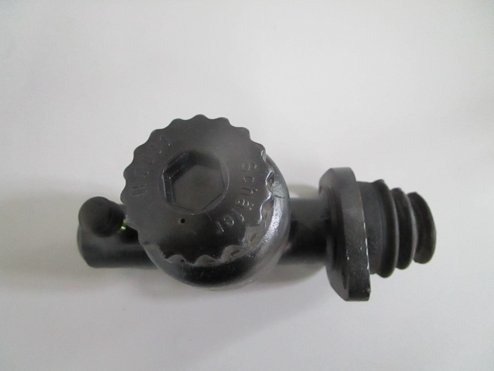 NEW OEM 0002951506 Mercedes-Benz Clutch Master Cylinder 0820