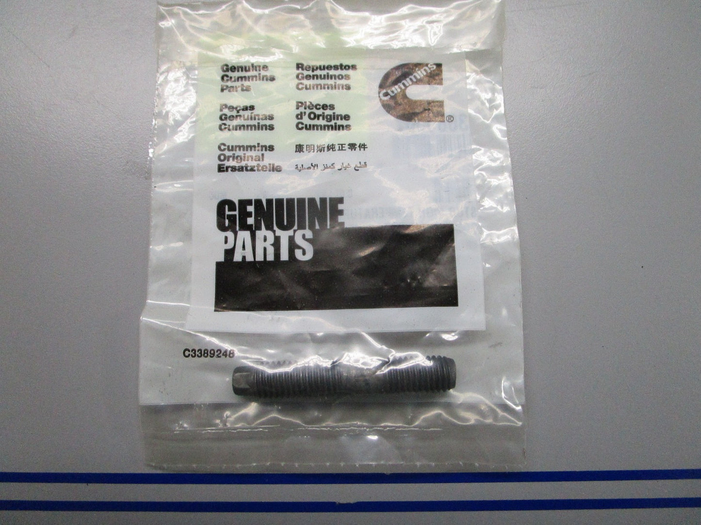 *NEW OEM* 0810 Cummins High Temp Stud 3689587