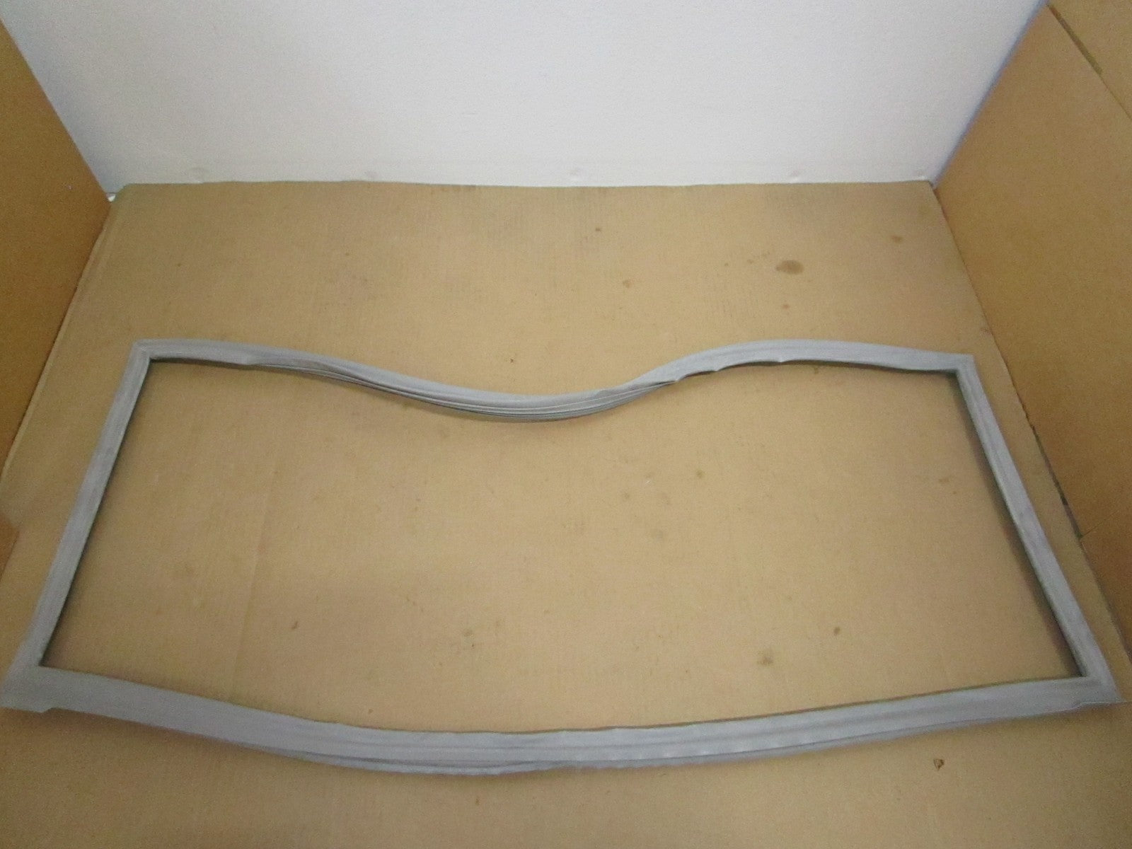NEW OEM W10830046 Whirlpool Door Gasket 0810