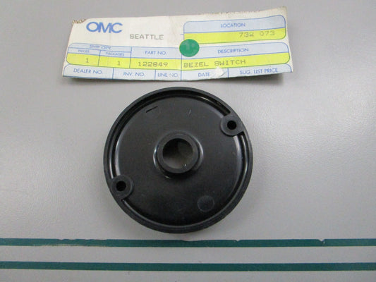 NEW OEM 122849 0122849 OMC Johnson Evinrude Bezel 0810
