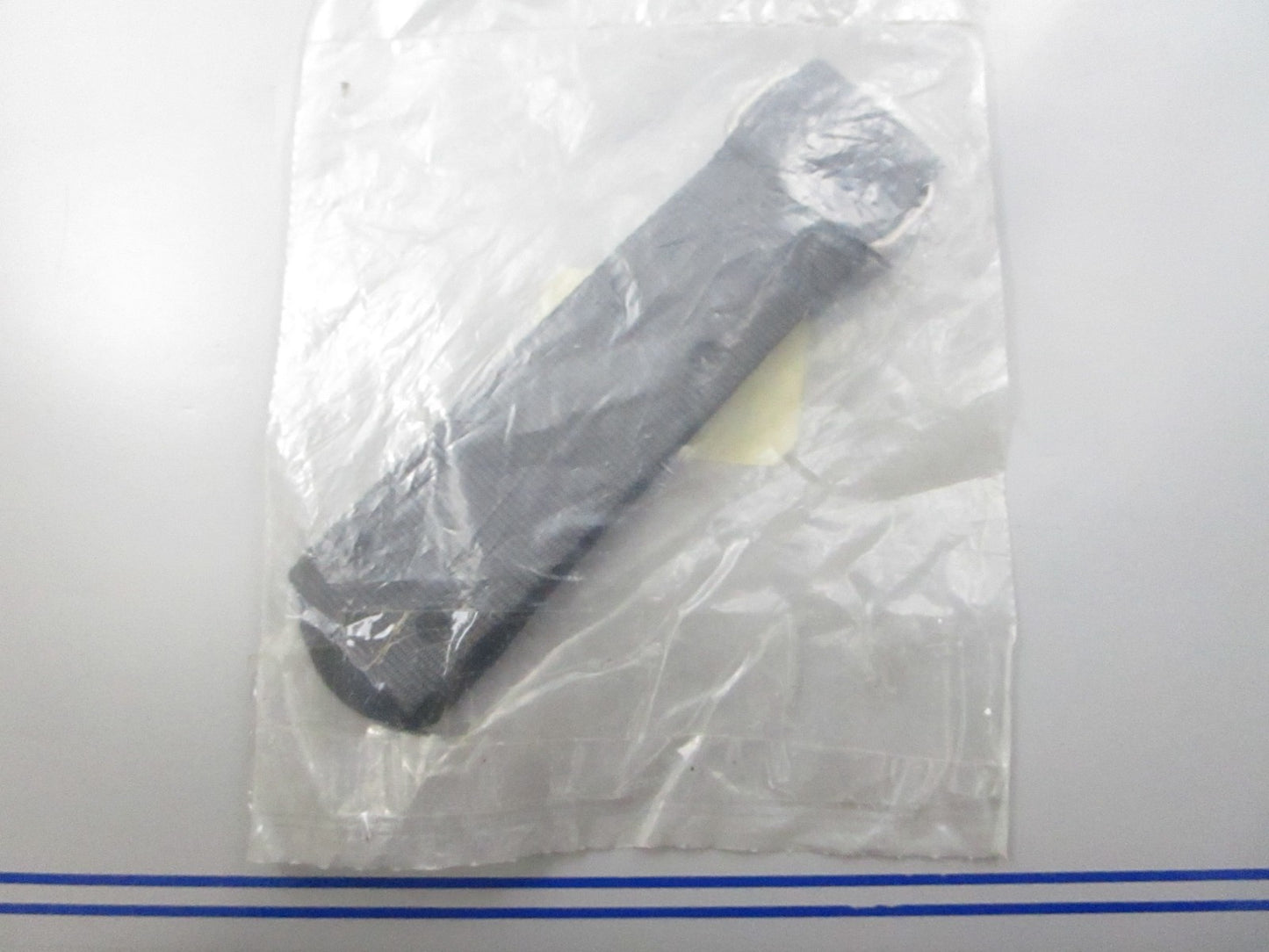 *NEW OEM* 0810 OMC Johnson Evinrude Velcro Strap 115825 0115825