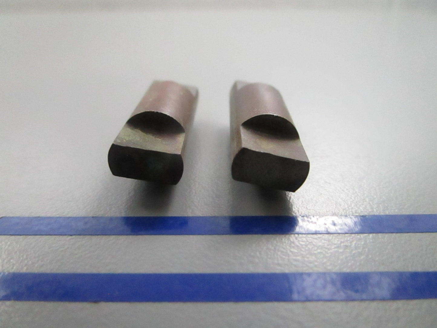 NEW OEM (LOT OF 2) 306277 0306277 OMC Johnson Evinrude Pin 0810