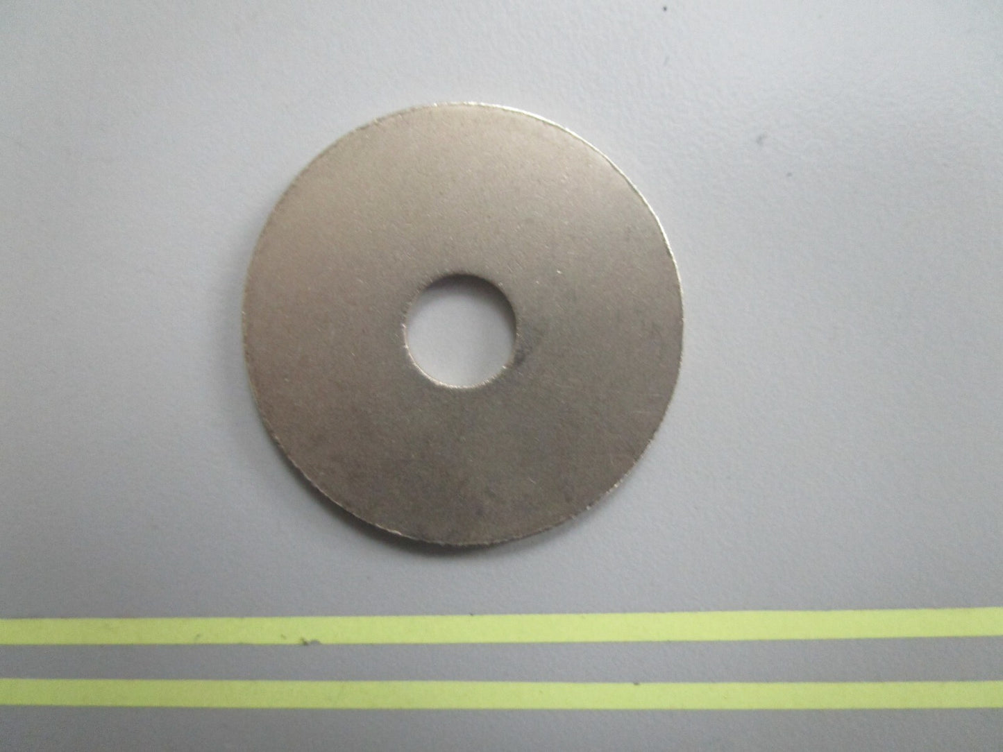 *NEW OEM* 0810 OMC Johnson Evinrude Mount Screw Retainer Washer 313546 0313546