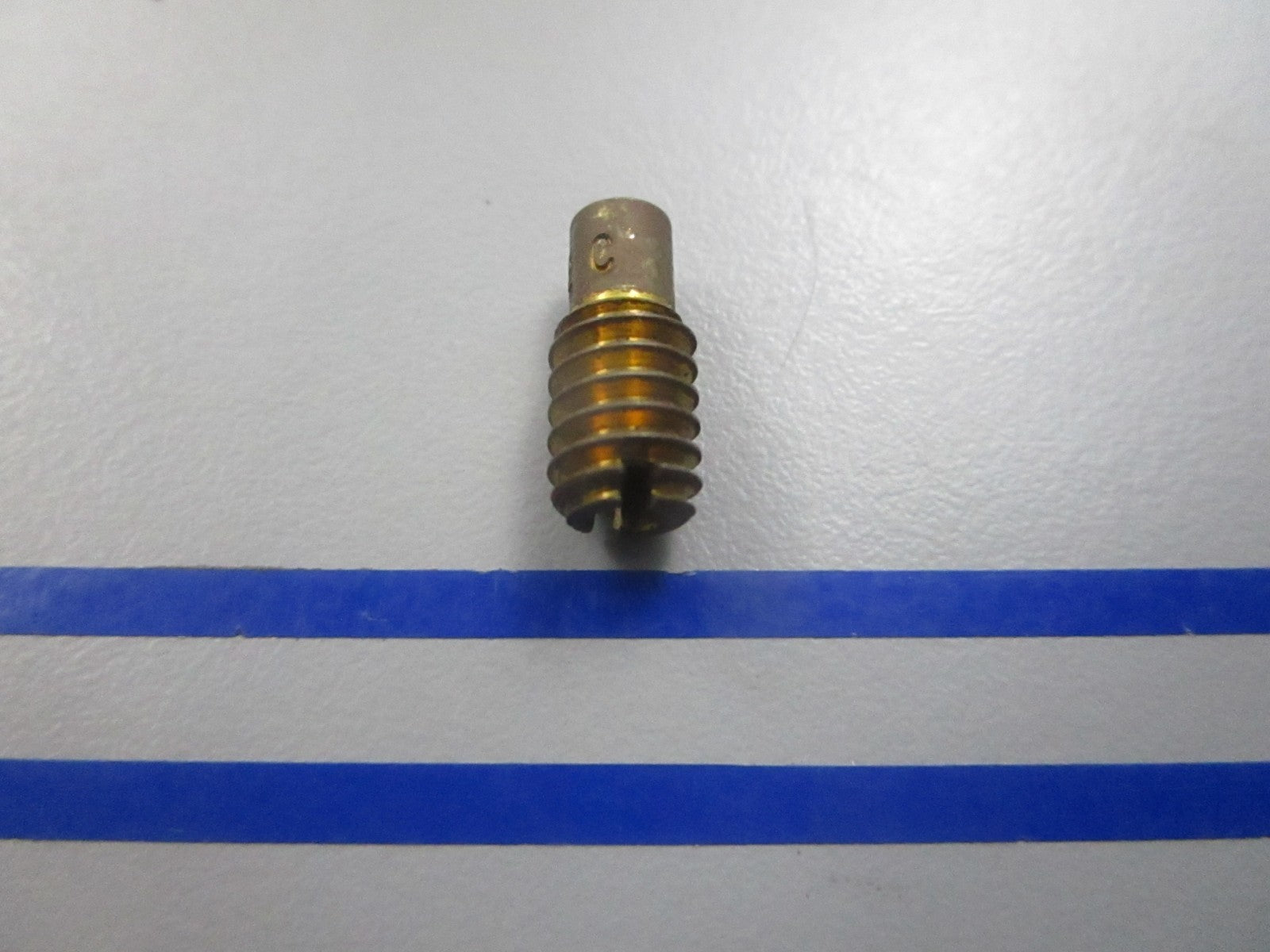 NEW OEM 317488 0317488 OMC Johnson Evinrude 72C Orifice Plug 0810