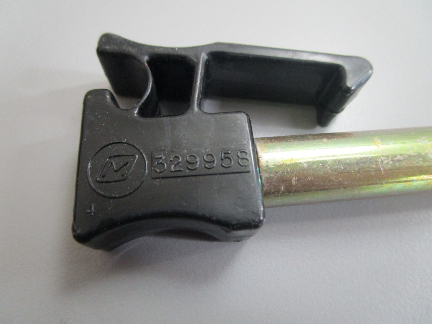 *NEW OEM* 0810 OMC Johnson Evinrude Tilt Pin 395188 0395188