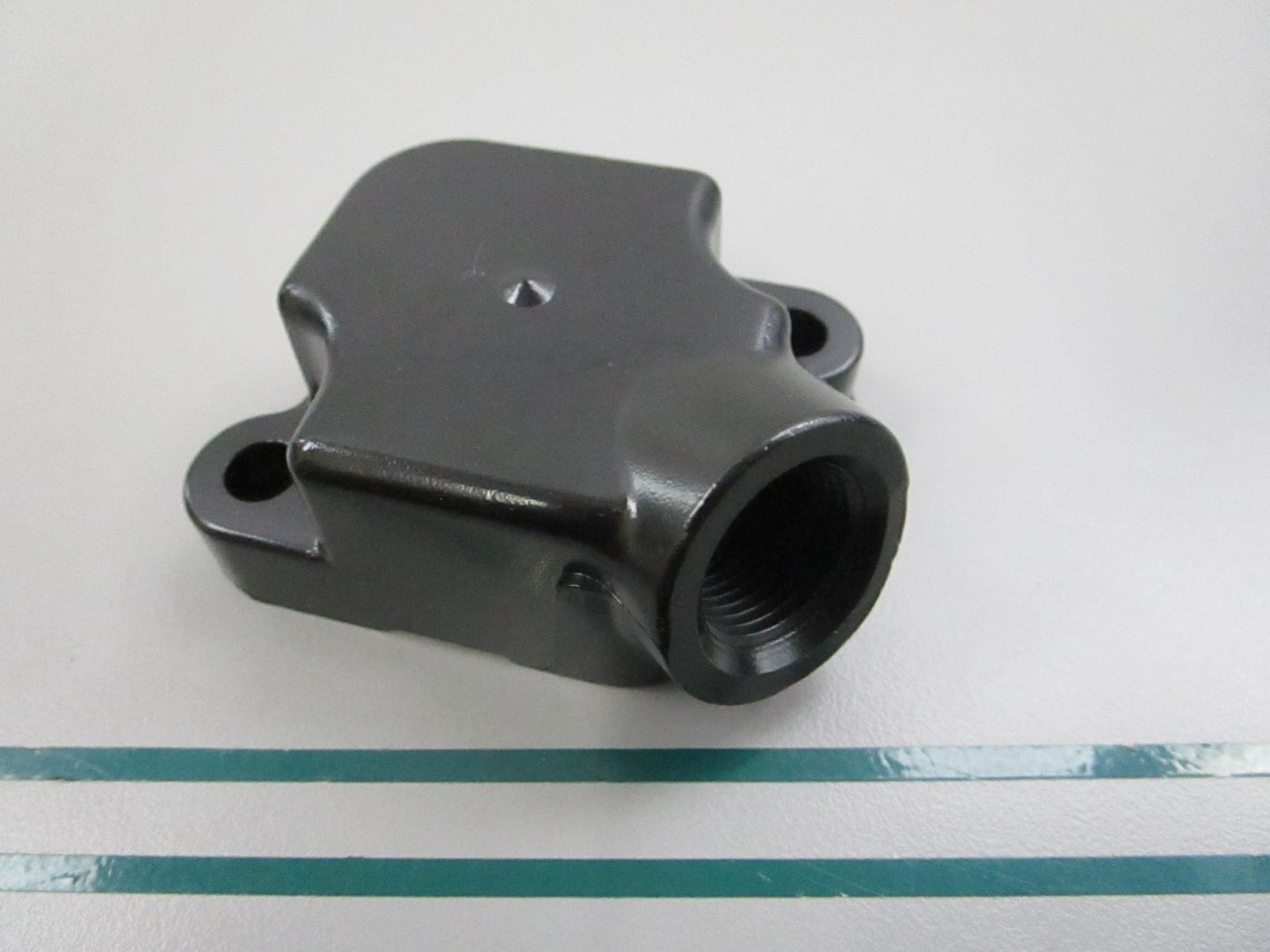 NEW OEM 887601002 Mercury Quicksilver Thermostat Cover 0810