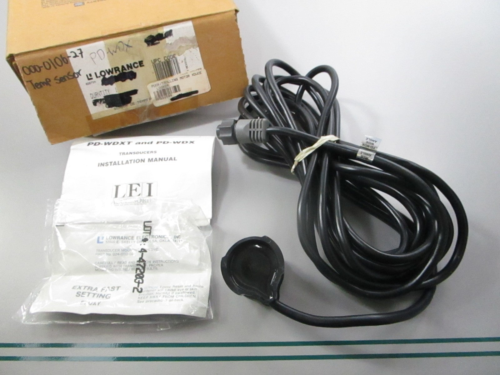 NEW OEM PF-WDX Lowrance Wide Angle Transducer 0810