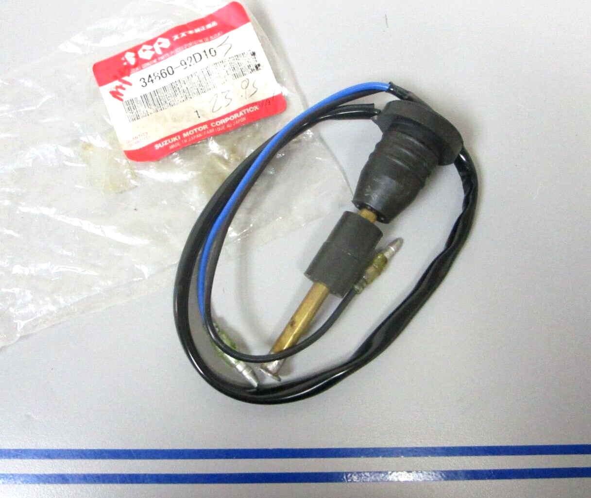 *NEW OEM* 0720 Suzuki 8hp 9.9hp 1988 - 1997 Oil Level Sensor 34860-92D10