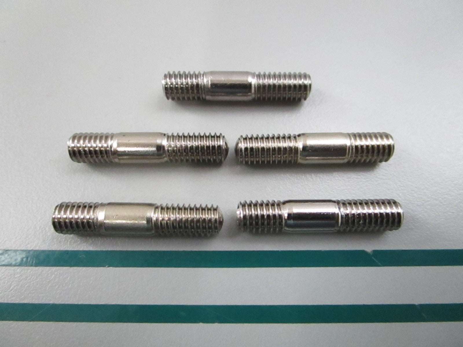 NEW OEM (LOT OF 5) 90116-06M08-00 Yamaha Stud Bolt 0810
