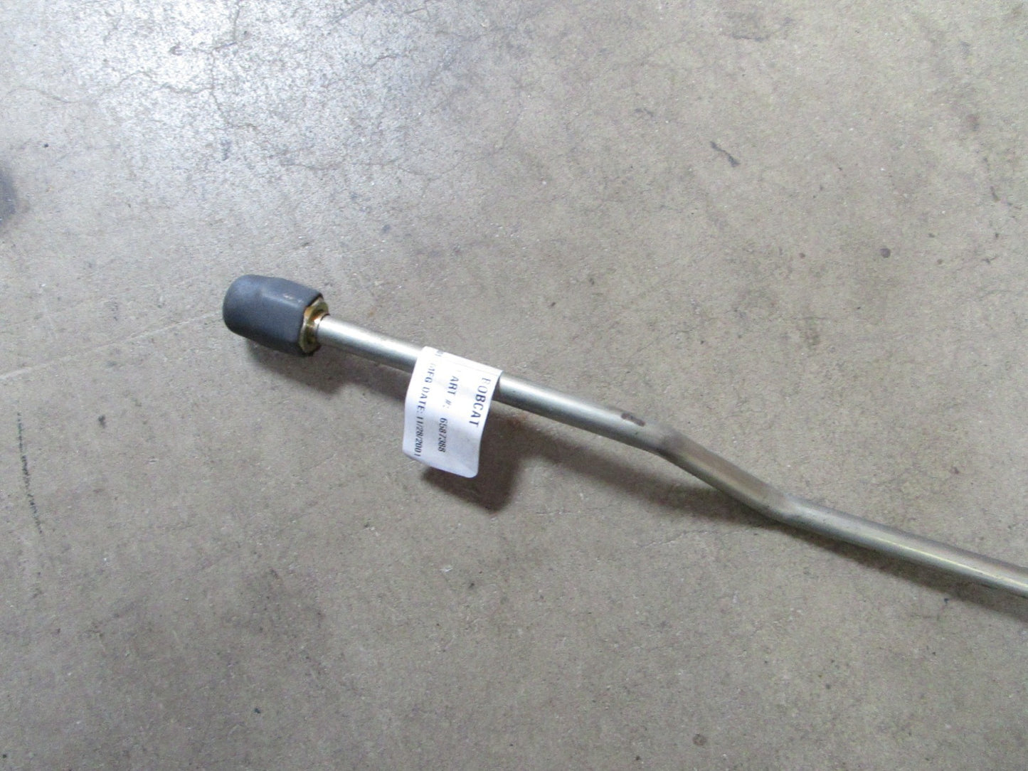 *NEW OEM* 0720 Bobcat Tube 6587388