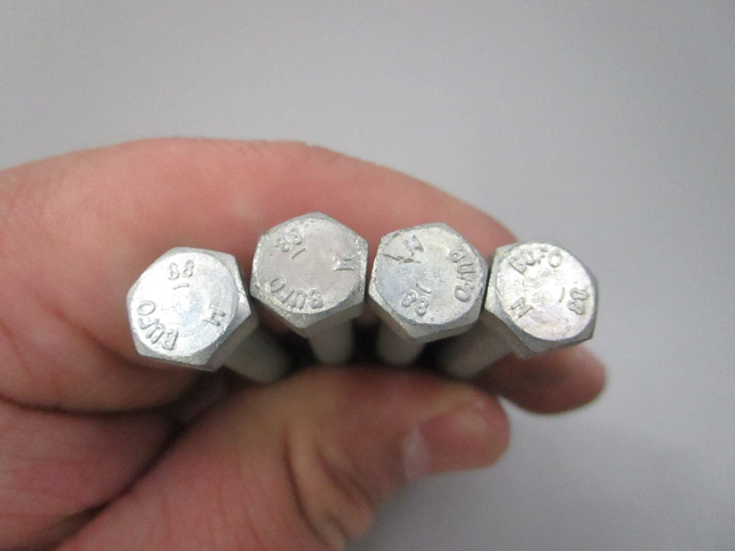 NEW OEM (LOT OF 4) 955282 Volvo Penta Screw 0810