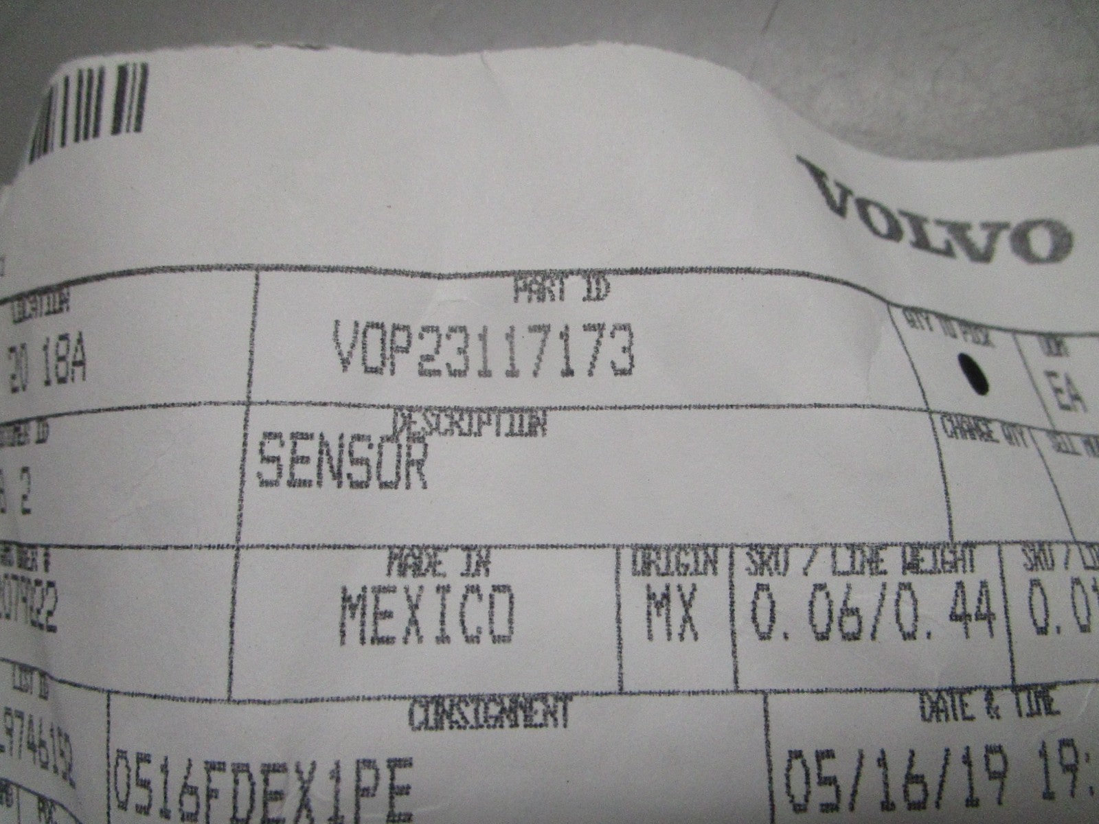 *NEW OEM* 0820 Volvo Penta Temperature Sensor 23117173