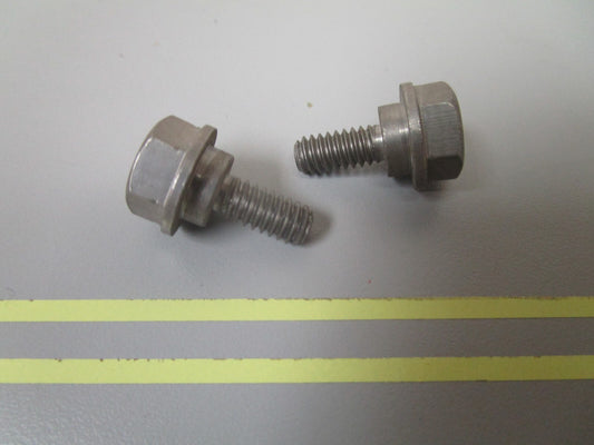 *NEW OEM* (LOF OF 2) 0810 OMC Johnson Evinrude Screw 310053 0310053