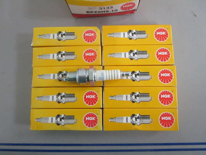NEW OEM (LOT OF 10) BPZ8HS-10 NGK Spark Plug 0820