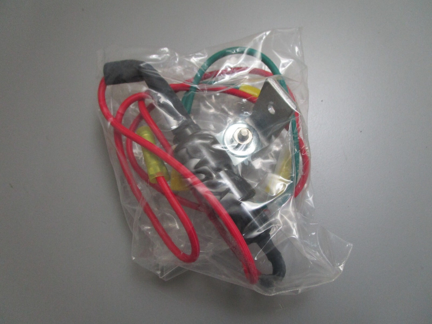 *NEW* 0820 Westerbeke Charger Kit 43641