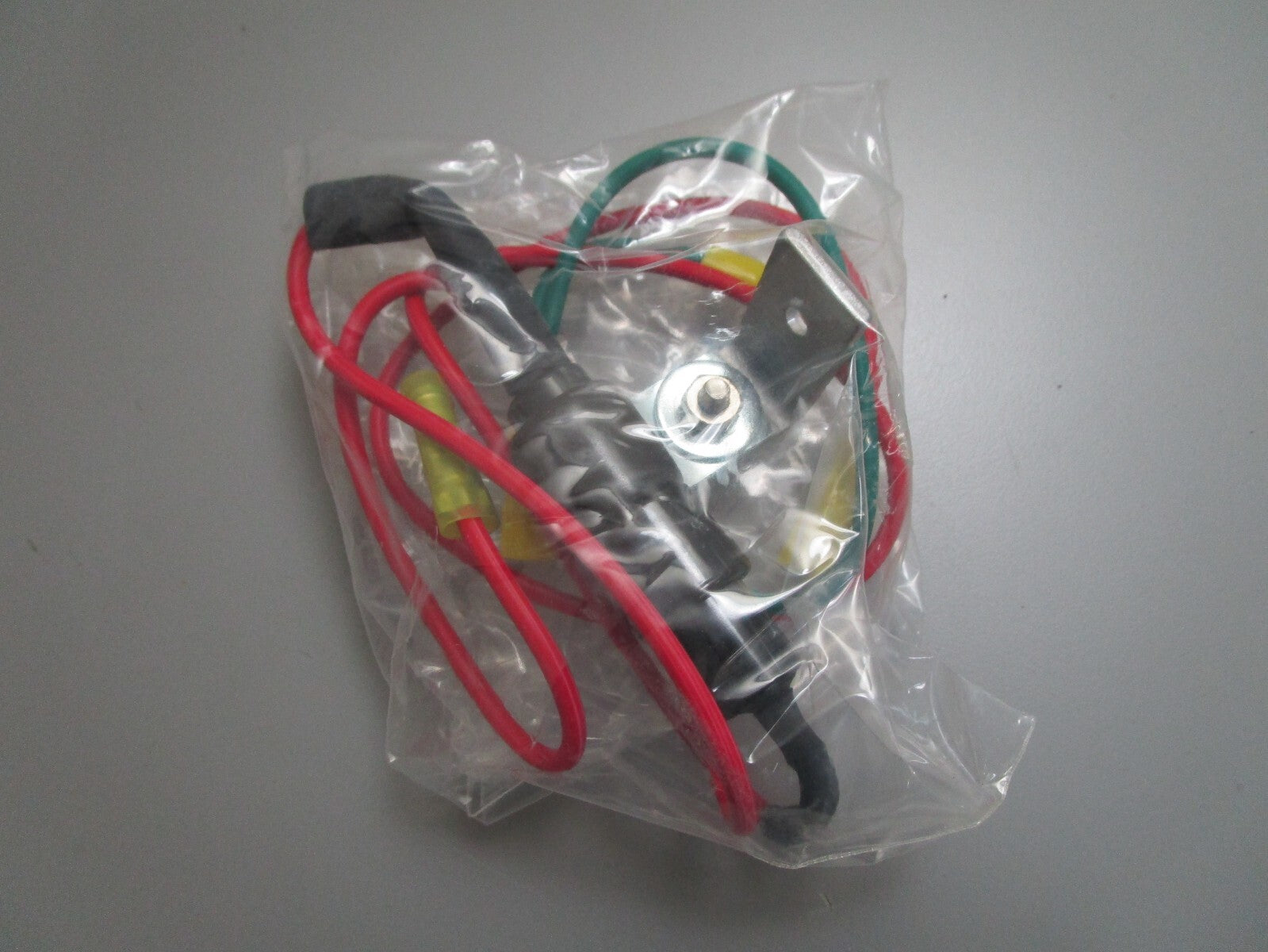 *NEW* 0820 Westerbeke Charger Kit 43641