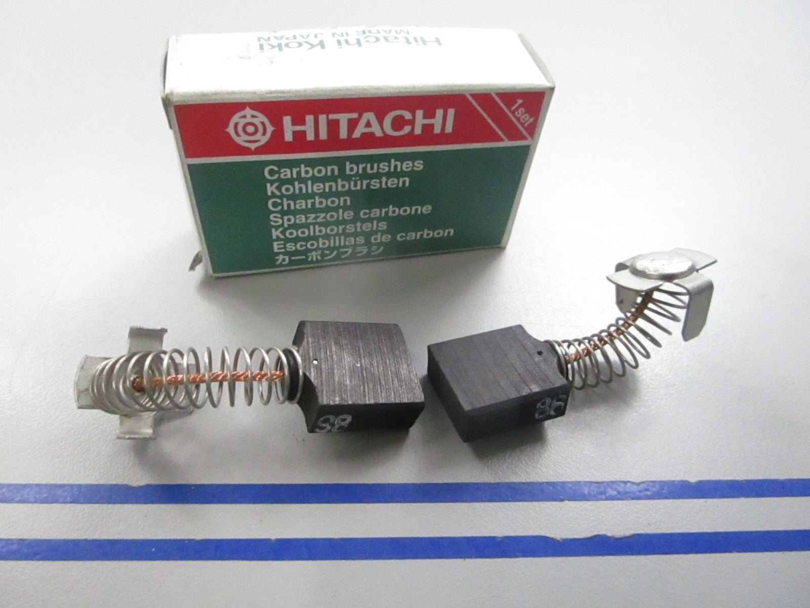 NEW OEM 999-086 Hitachi Carbon Brush Set 0810