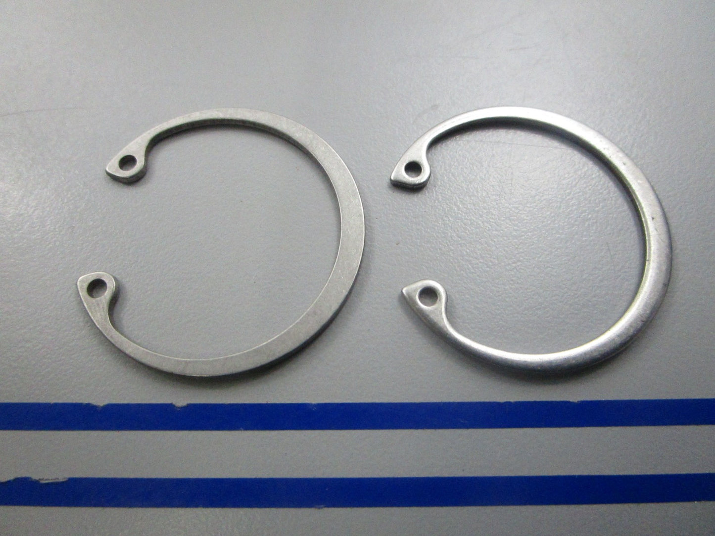 NEW OEM (LOT OF 2) 308632 0308632 OMC Johnson Evinrude Ring 0810