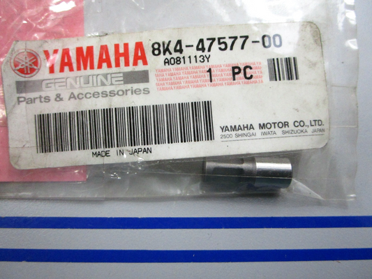NEW OEM 8K4-47577-00-00 Yamaha Connector 0810