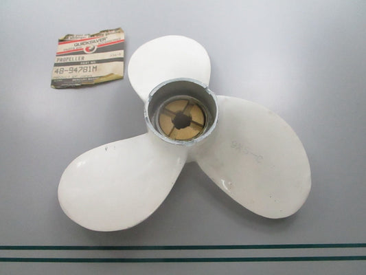 NEW OEM 48-94781M Mercury Quicksilver 9 x 5 Propeller 0810