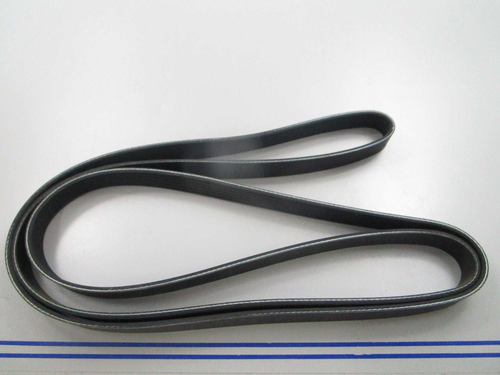 NEW K060908 Gates Micro-V Serpentine Belt 0810