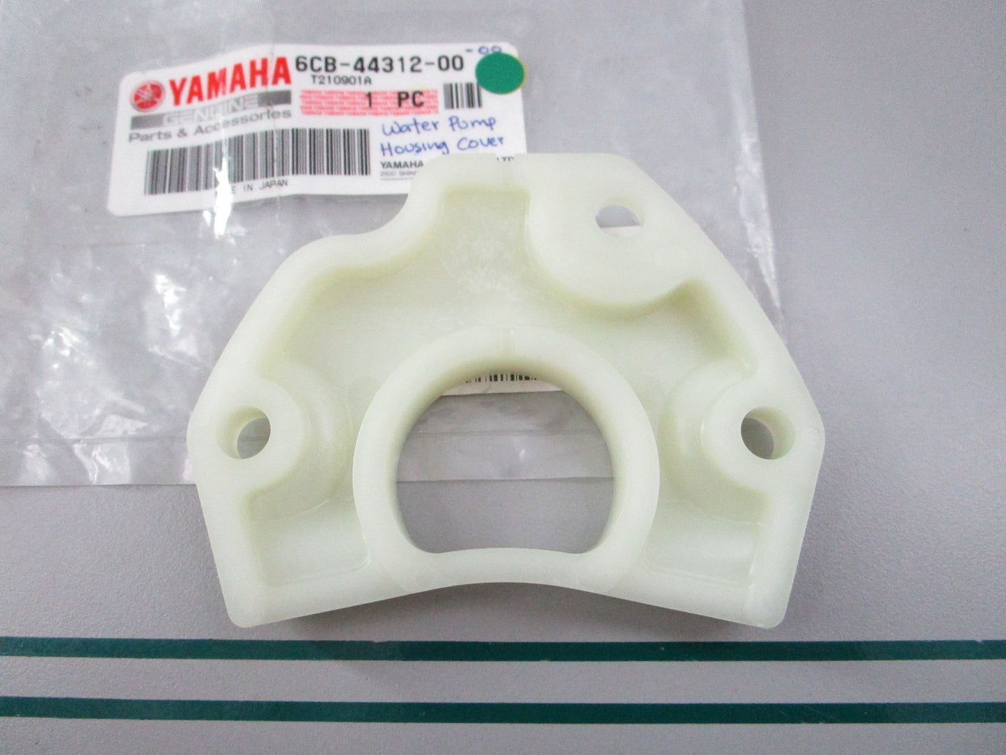 NEW OEM 6CB-44312-00-00 Yamaha Water Pump Housing Cover 0810