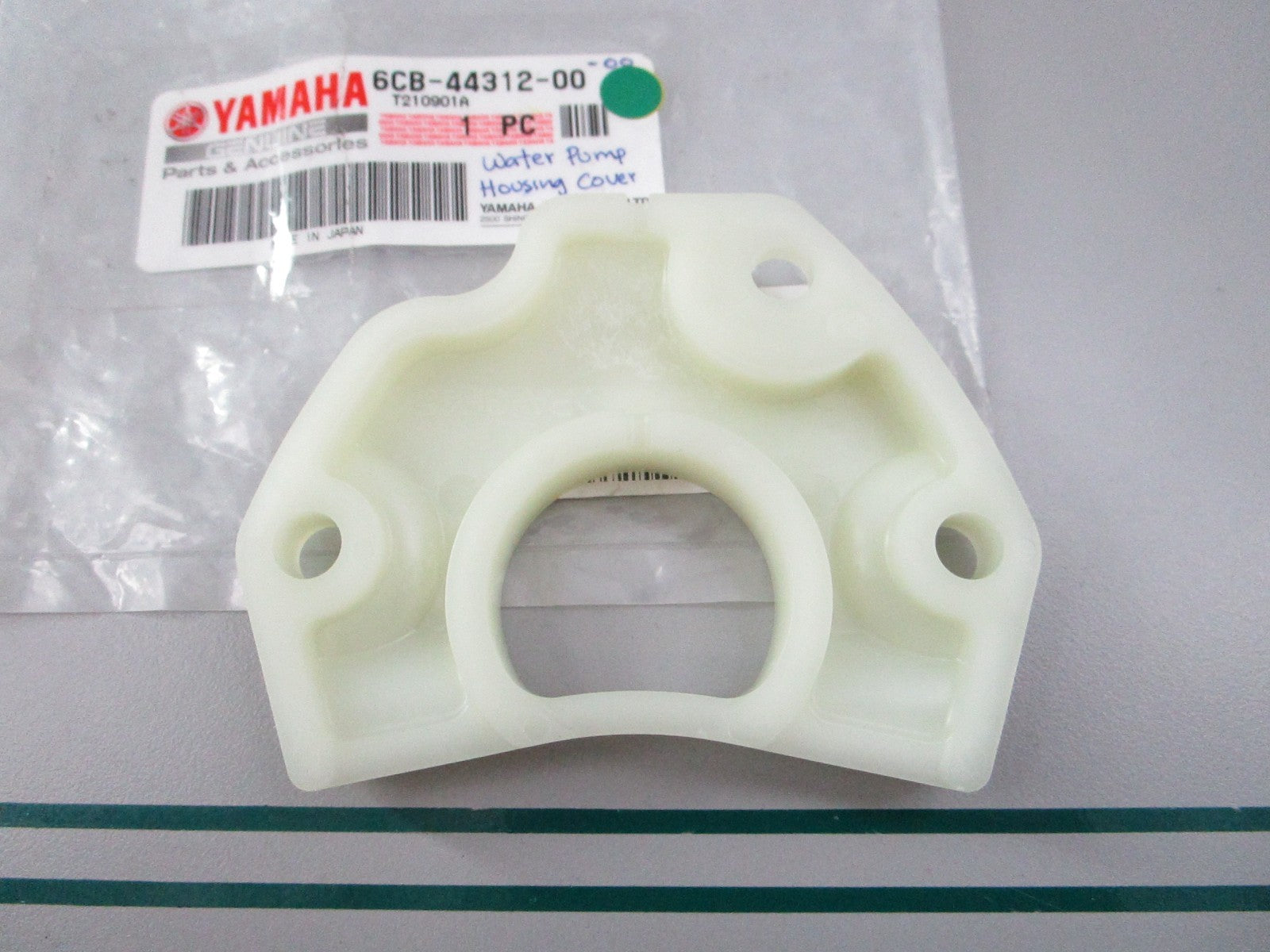 NEW OEM 6CB-44312-00-00 Yamaha Water Pump Housing Cover 0810