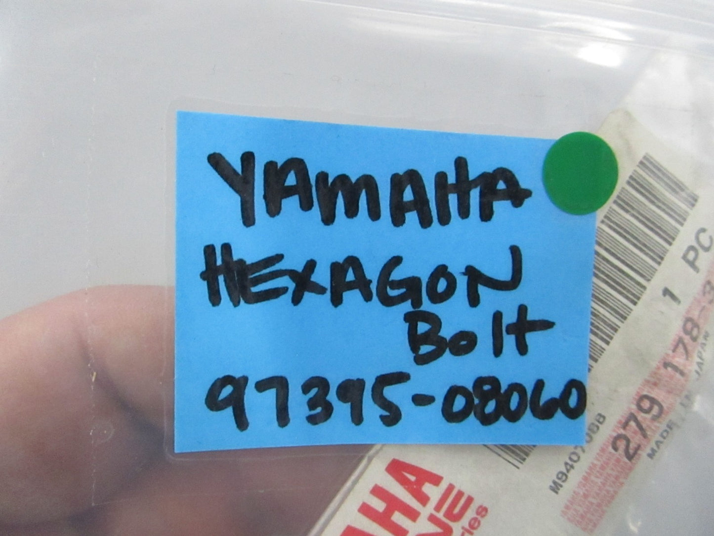 NEW OEM 97395-08060 Yamaha Hexagon Bolt 0810