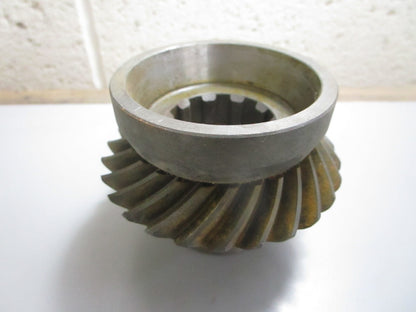 *NEW OEM* 0820 Volvo Penta Upper Drive Gear Set 839027