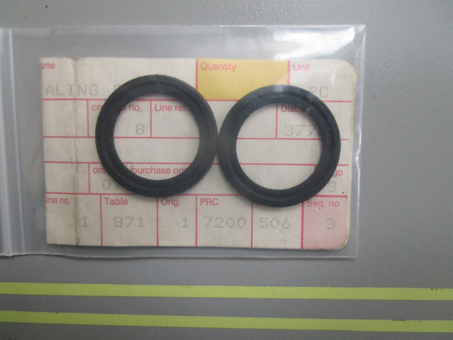 *NEW OEM* (LOT OF 2) 0810 Volvo Penta Sealing Ring 831617