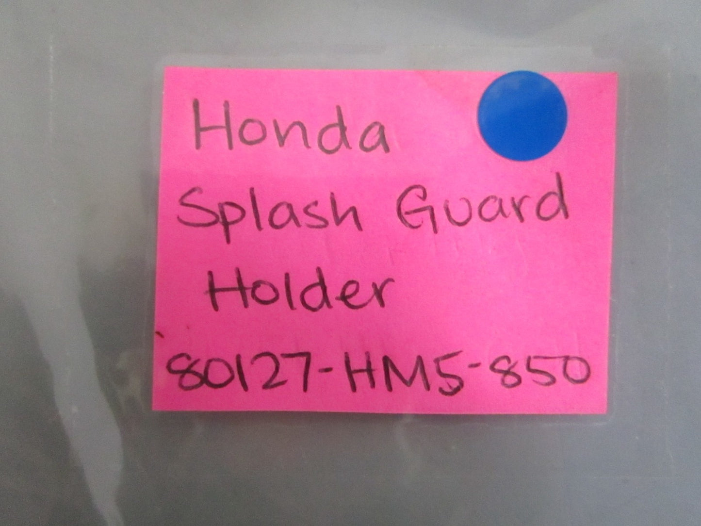 NEW OEM 80127-HM5-850 Honda Splash Guard Holder 0820