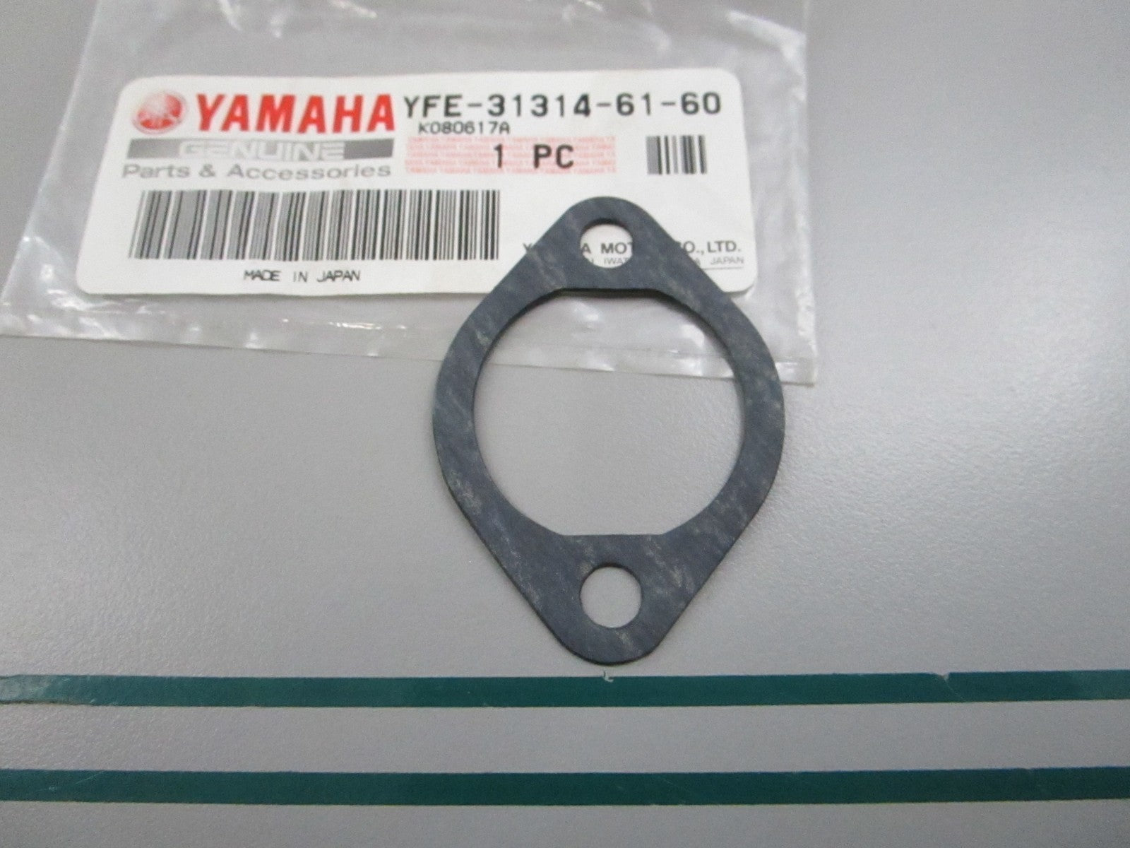 NEW OEM YFE-31314-61-60 Yamaha Insulator Gasket 0810