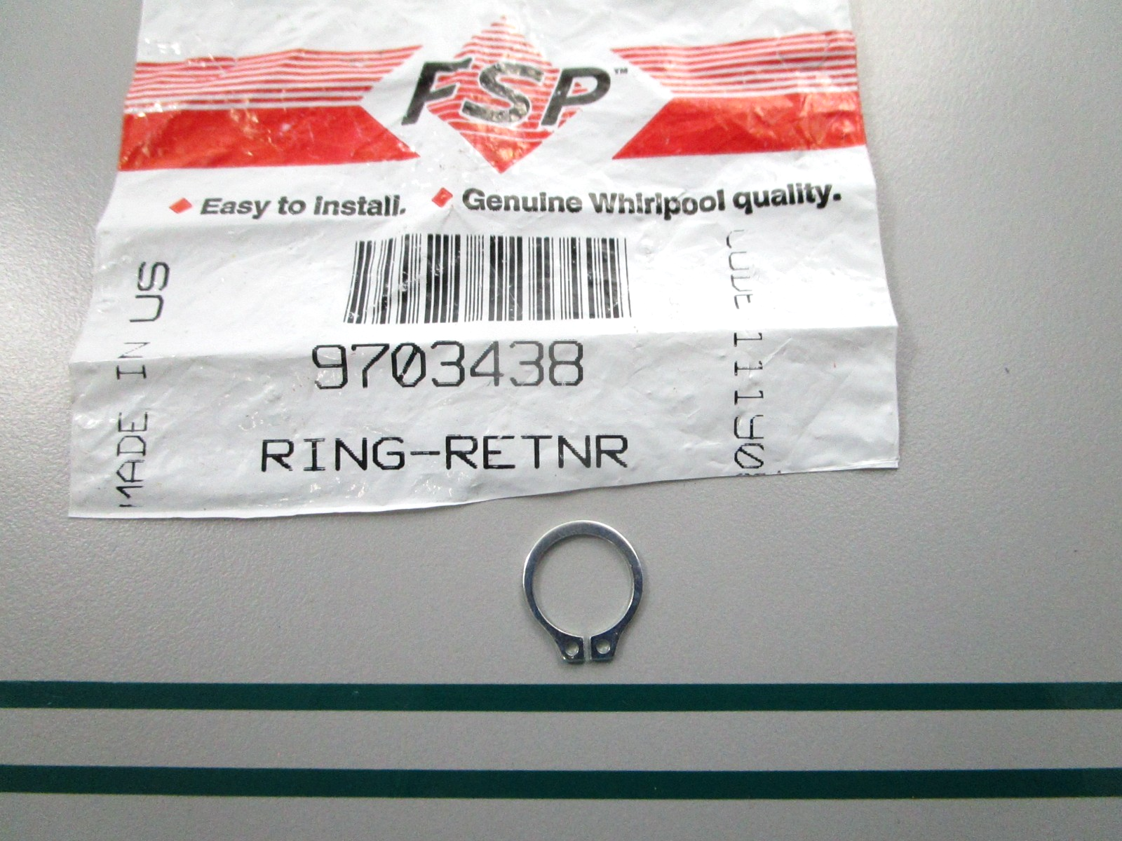 NEW OEM 9703438 Whirlpool Retainer Ring 0810