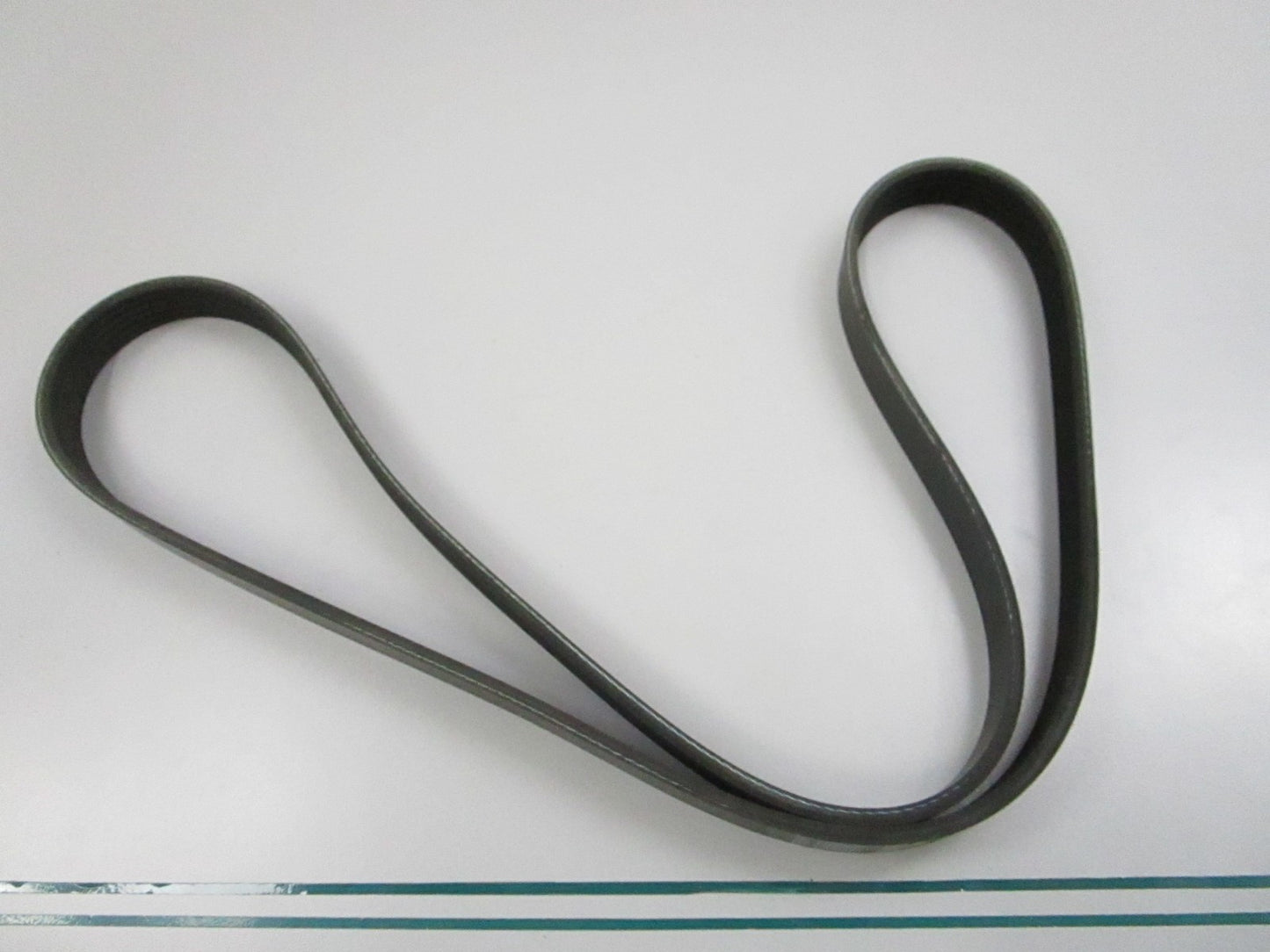 Gates NEW Micro-V Serpentine Belt K060523 6-Rib 52.875" Mercedes Nissan NOS 0810