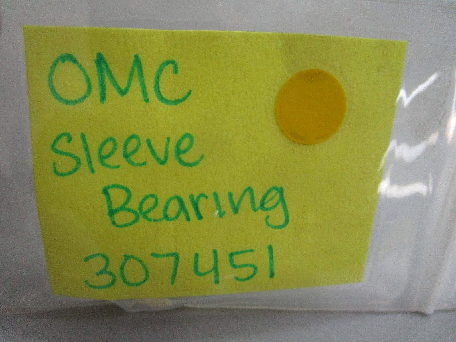 *NEW OEM* (LOT OF 2) 0820 OMC Johnson Evinrude Sleeve Bearing 307451 0307451