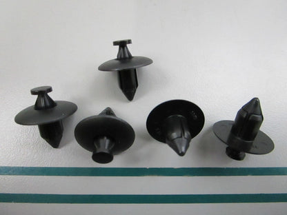 NEW OEM (LOT OF 5) 3303-592 Arctic Cat Clip Mudguard 0810