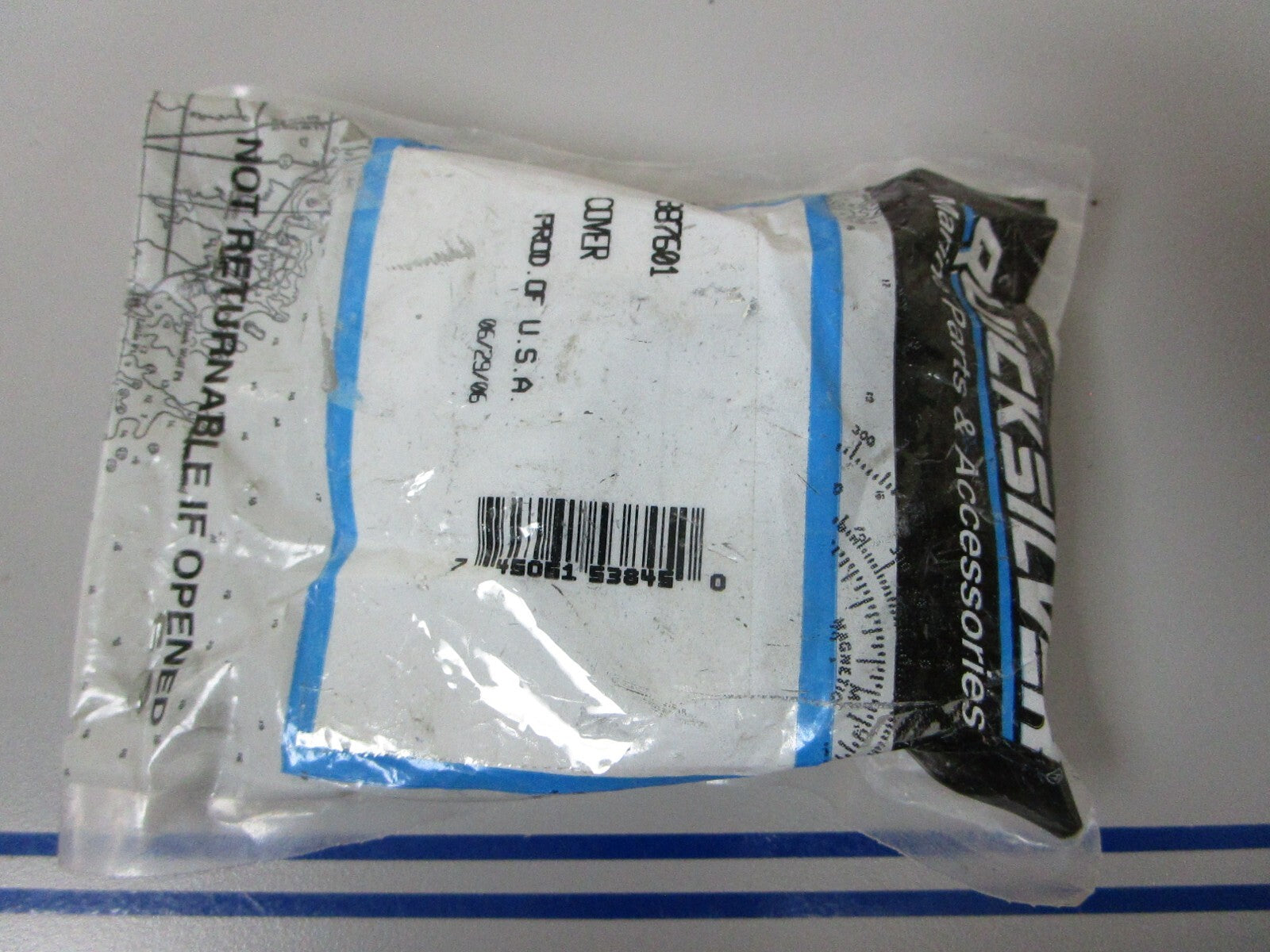 *NEW OEM* 0810 Mercury Quicksilver Cover 887601