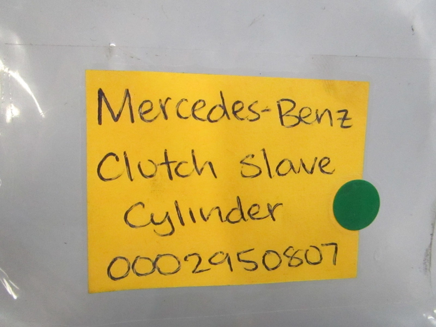 NEW OEM 0002950807 Mercedes-Benz Clutch Slave Cylinder 0810