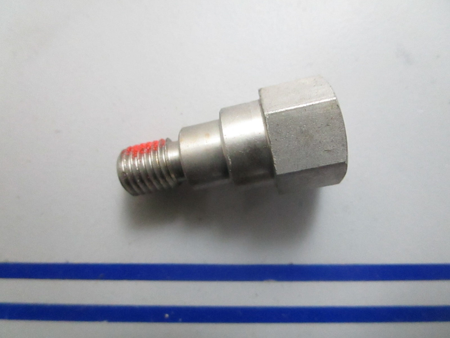 *NEW OEM* 0820 Volvo Penta Spindle 854344