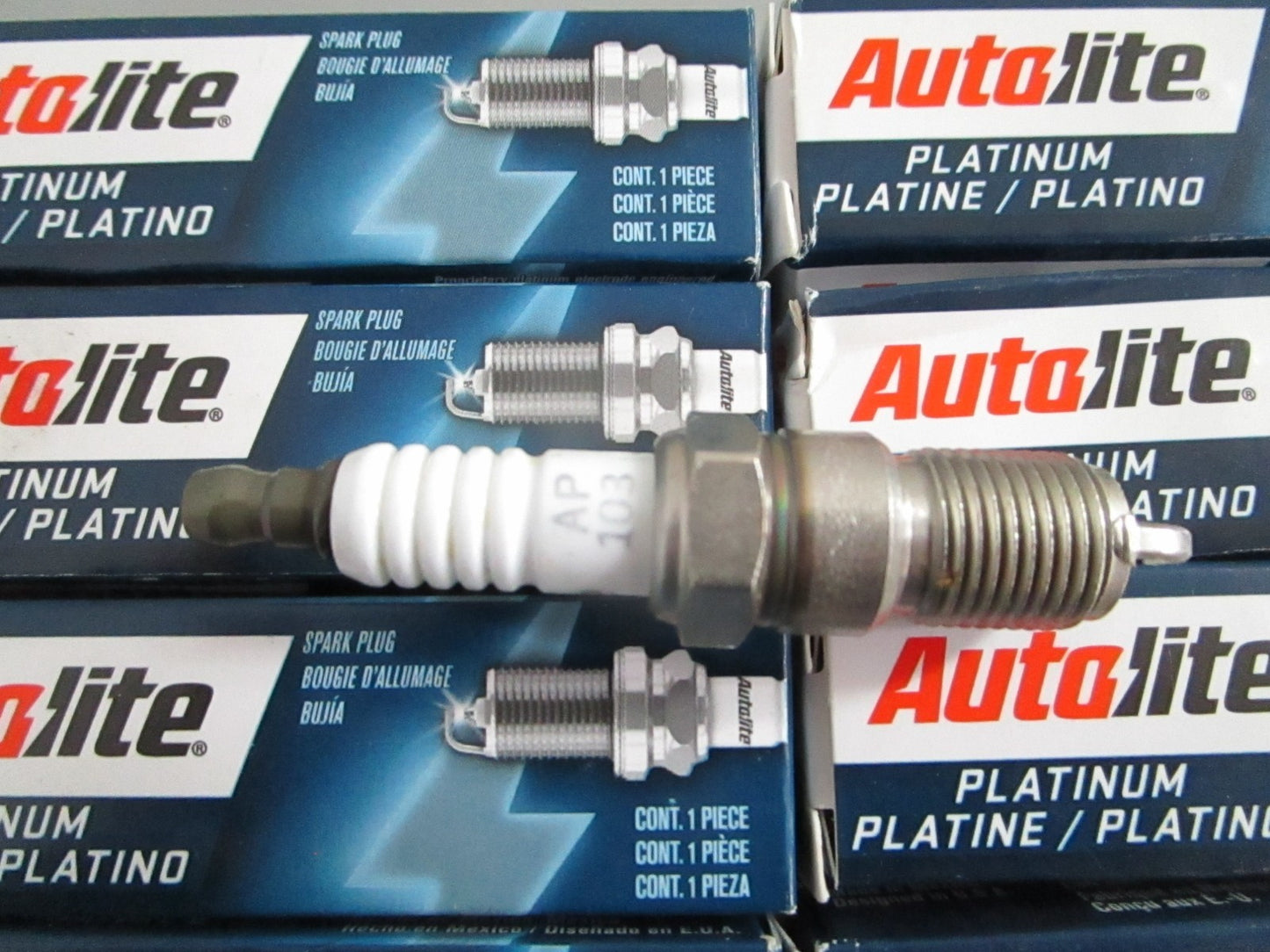 NEW OEM (LOT OF 8) AP103 Autolite Spark Plug 0820