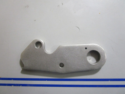 *NEW OEM* 0810 Volvo Penta Latch 814391