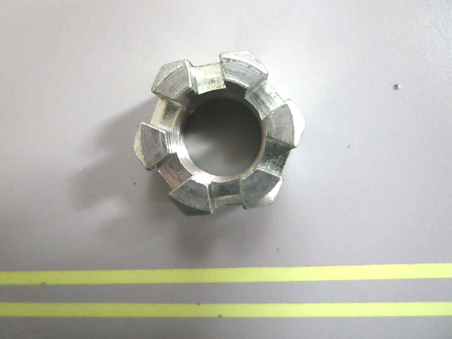 *NEW OEM* 0750 Volvo Penta NUT 955886