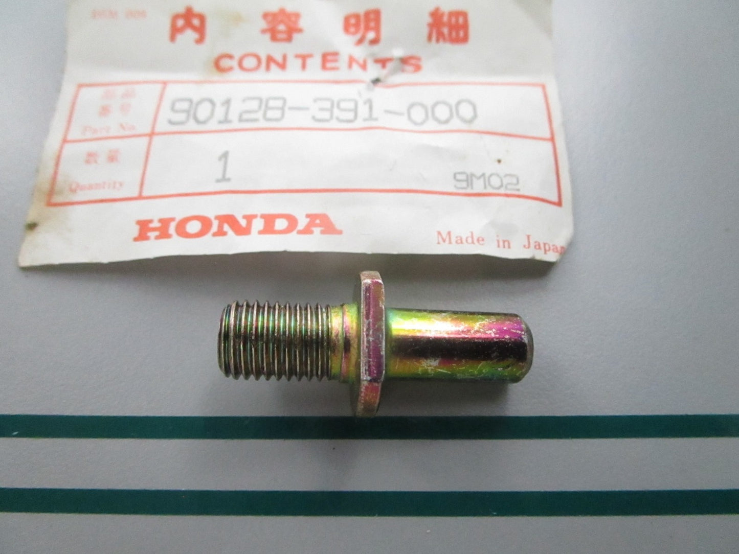 NEW OEM 90128-391-000 Honda Driven Sprocket Fixing Bolt 0810