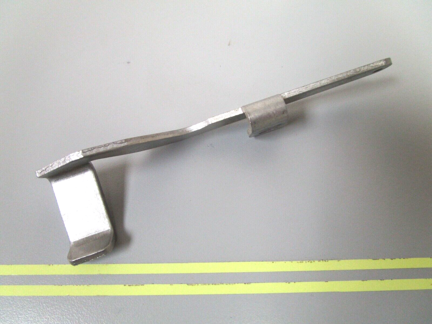 *NEW OEM* 0750 OMC Johnson Evinrude REVERSE LOCK ARM 123711 0123711