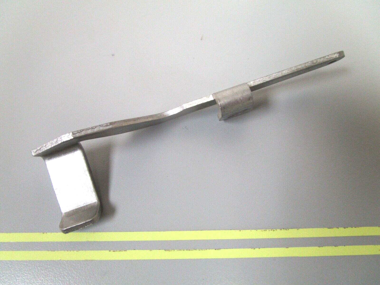 *NEW OEM* 0750 OMC Johnson Evinrude REVERSE LOCK ARM 123711 0123711