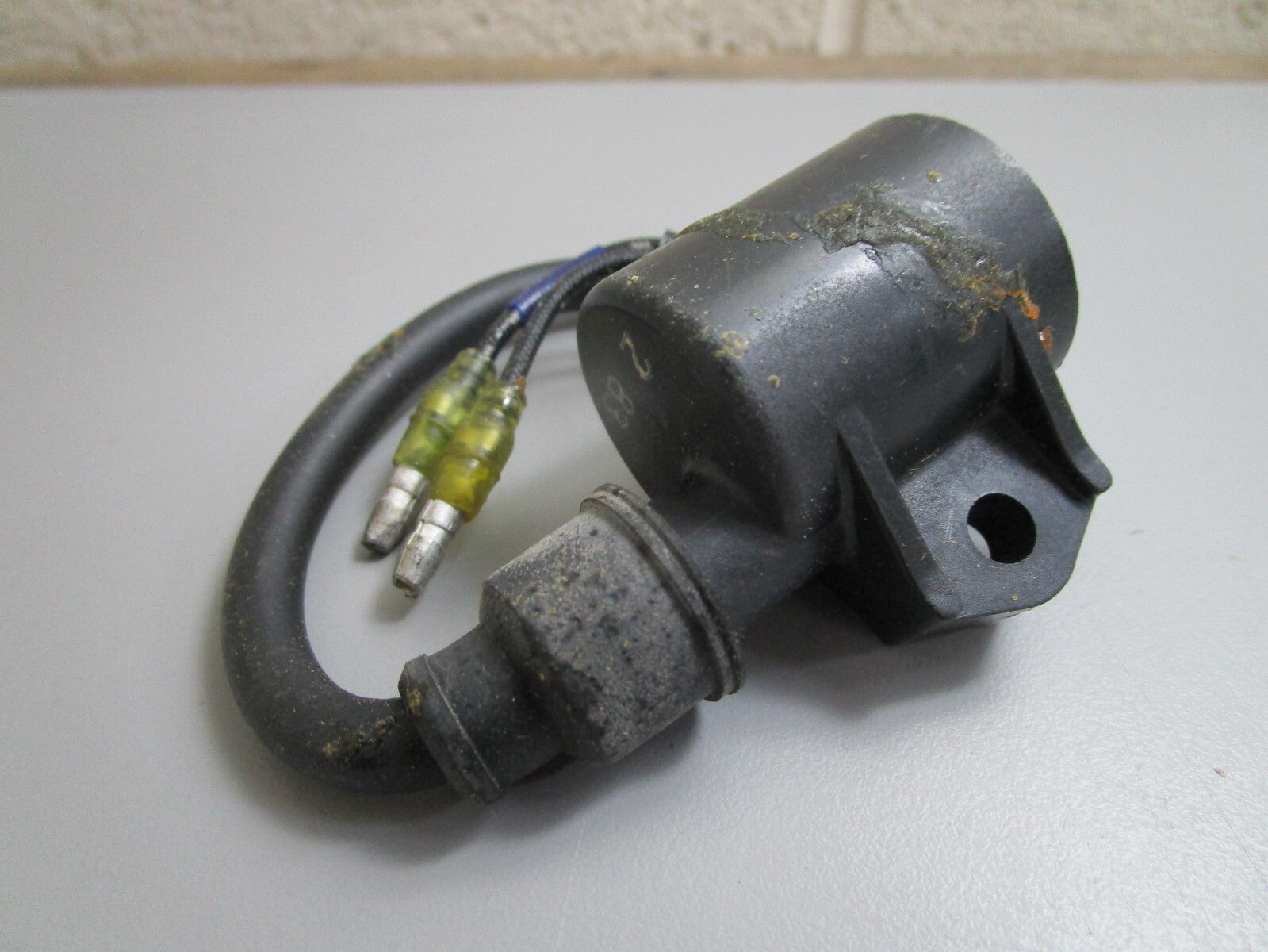 *NEW OEM* 0820 Suzuki Ignition Coil 33420-95600