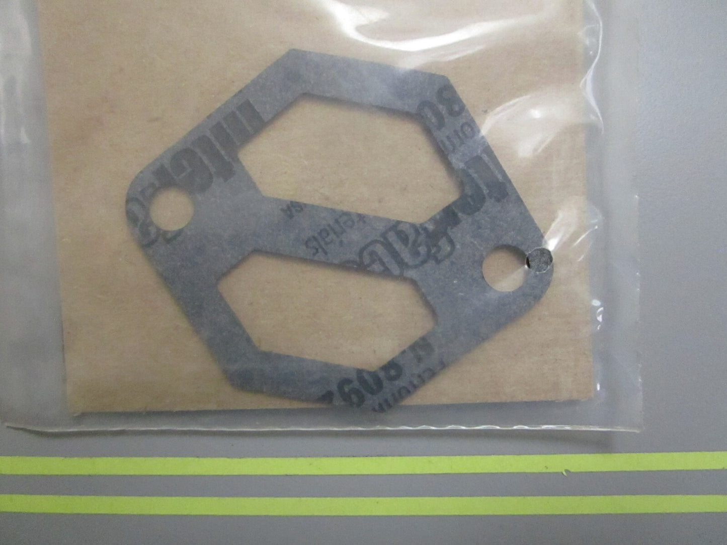 *NEW OEM* 0810 Mercury Quicksilver Gasket 27-8M0119616